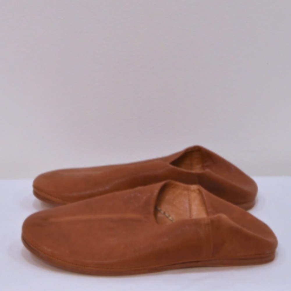 Johnny Farah Leather Slides